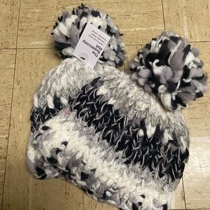 2 matching winter hats